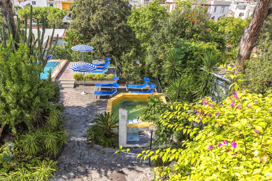 Hotel Vittoria Ischia Garten